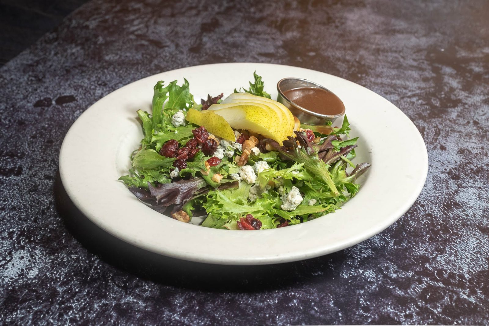 House salad with pear, cranberries, and blue cheese